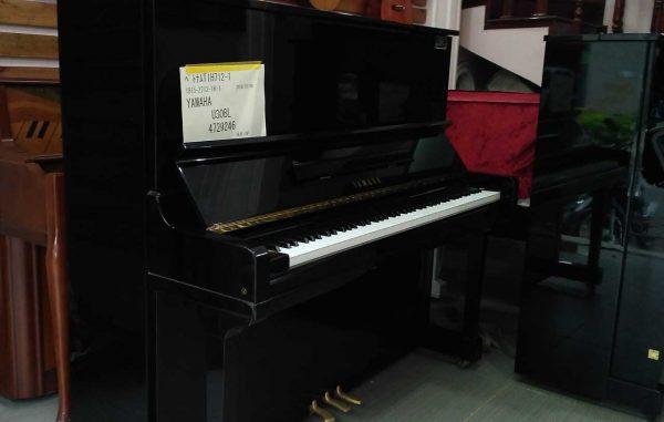piano yamaha u3e